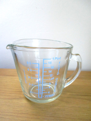 Vintage pyrex glass measuring - vintage,