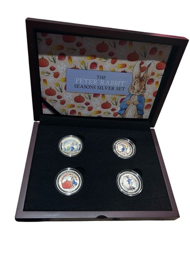 Peter rabbit seasons - peter,