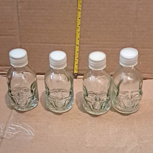 Set clear glass skull - of, 4
