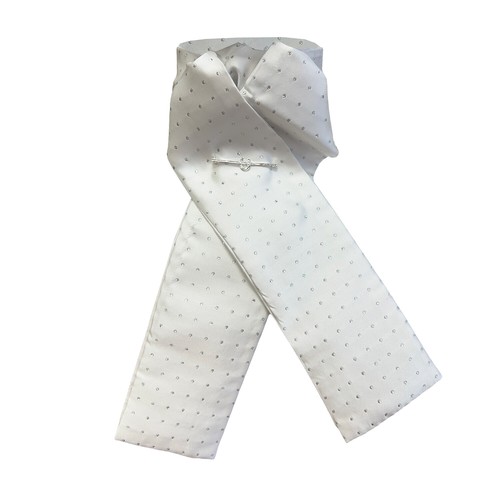 Equetech self tying pin spot - pin,