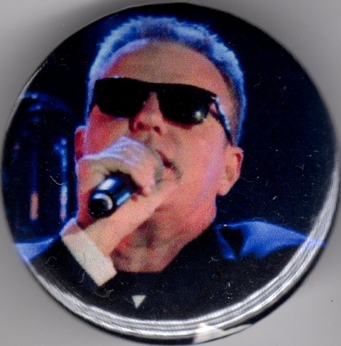 Suggs pin badge - badge, madness