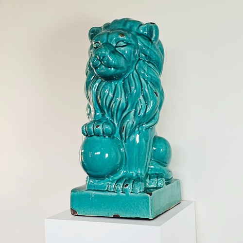 Large turquoise green - turquoise, lion