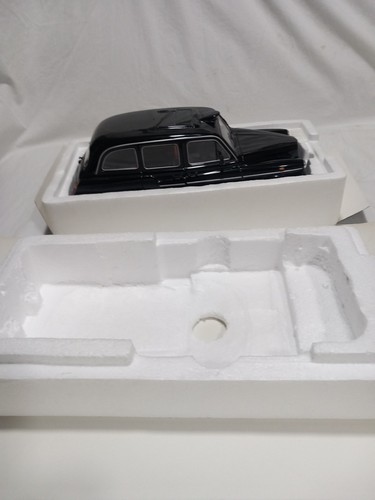 Minichamps london taxi - london,
