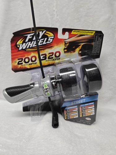 Fly wheels race - fly, launcher