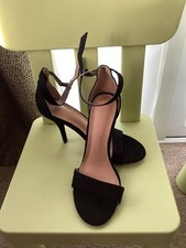 Boohoo BNWOT Black Suedette Open Toe Strappy Heels WOMENS SIZE UK 5