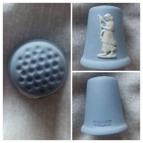 Wedgewood jasperware blue - wedgewood,