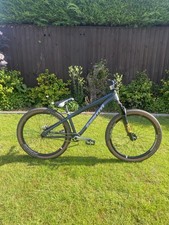 Identiti Dr Jekyll Dirt Jump