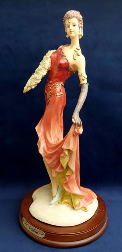 Vogue broadway cabaret - broadway,
