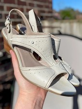 FootGlove Size 5 Wider Fit
