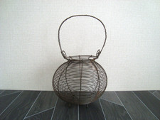 Vintage Retro French Farmhouse Wire Mesh Fruit Vegetable Egg Basket