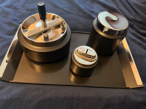 Retro cigarette dispenser - cigarette,