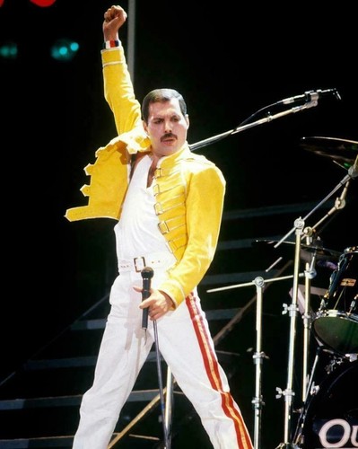 Freddie mercury iconic - iconic, pose