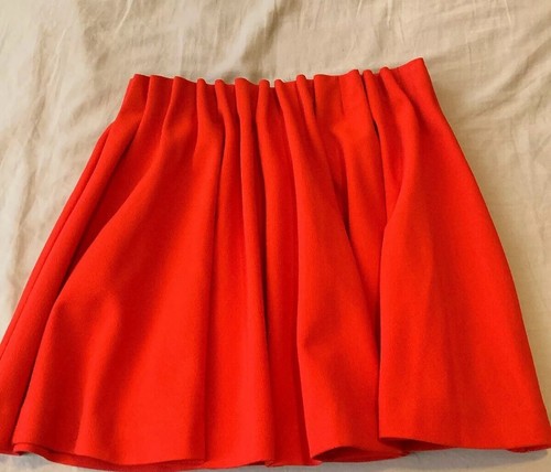 Red pleaded skirt - pleaded,