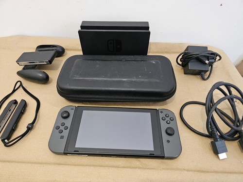 Nintendo switch console - switch, 32gb