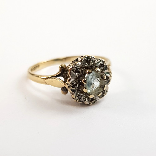 9ct gold aquamarine - gold,