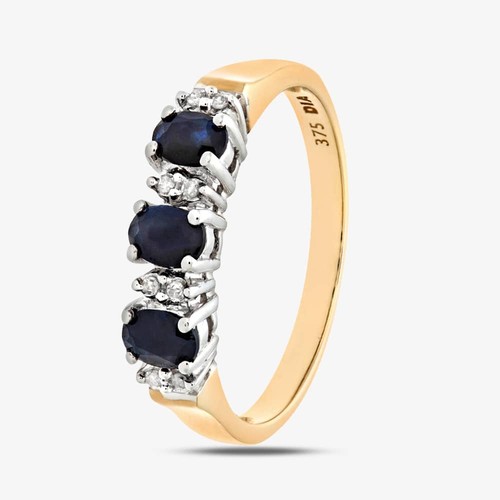 9ct yellow gold three - three, oval