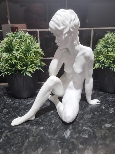 Naked lady figurine - , kaiser