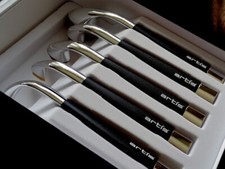 ARTIS MAKEUP BRUSHES FLUENTA