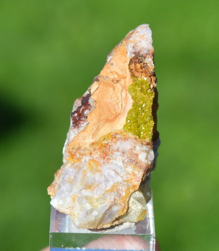 Pyromorphite grams - pyromorphite,