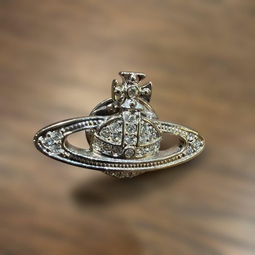 Vivienne westwood lapel pin - westwood,