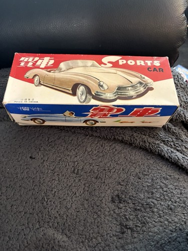 Vintage old tin sports car - tin, mf