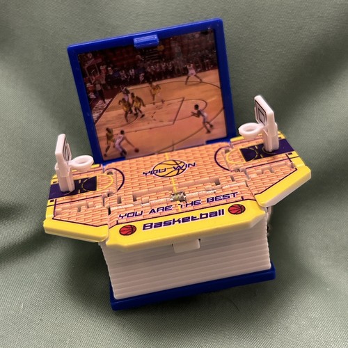Basketball court pop book - court, pop-up
