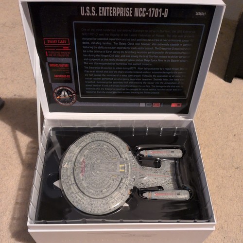 Corgi cc96611 star trek uss - trek,