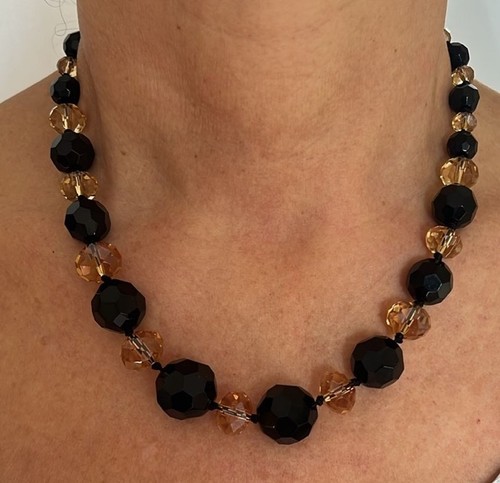 Vtgfaceted black amber bead - vtgfaceted,