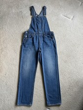 Levis Women’s Dungarees Size Large (D5102) Nice Condition