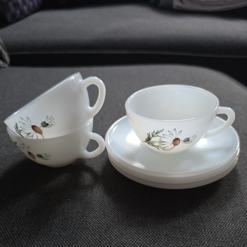 Arcopal 60s set 3 - arcopal,