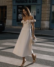 LEO LIN Annette Floral Off The