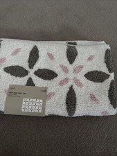 Next Pink And Grey Geo Bath