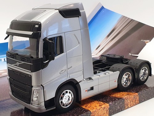 Welly scale model truck - 1/32,