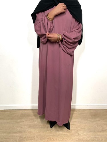 Womens dark pink closed abaya - dark,