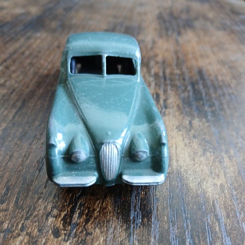 Dinky toys 157 jaguar - dinky,
