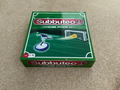 Subbuteo full pitch set - subbuteo,