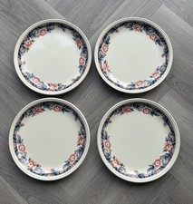 Staffordshire England Rose Pattern Dinner Plate 24.5 Cm