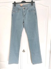 Levi's 💙 Demi Curve Light