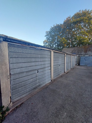 Concrete sectional garage - concrete,