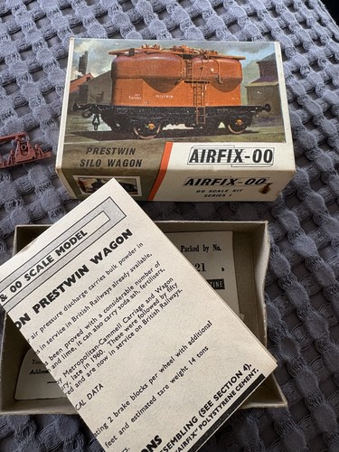 Vintage airfix gauge - airfix, oo