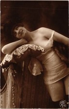 PC WOMAN REAL PHOTO EROTIC