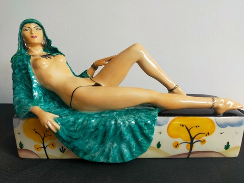 Peggy davies nude - peggy, the