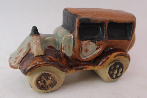 Tremar studio pottery car - studio,