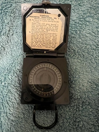 Magnetic marching compass - magnetic, by
