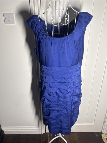 Coast size textured blue - size, 18