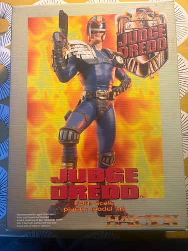 Halcyon judge dredd model - halcyon,
