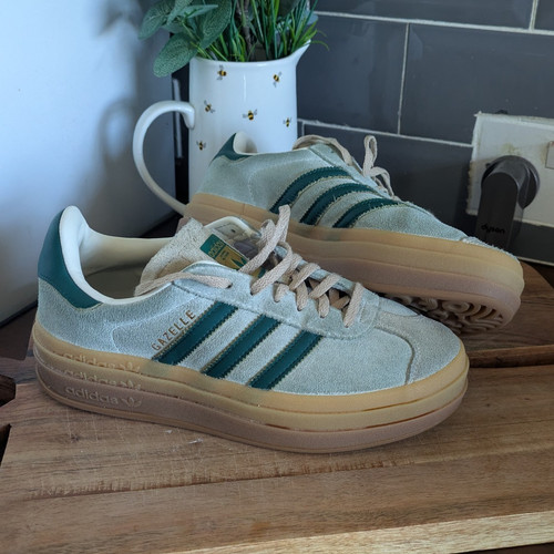 Adidas gazelle suede low top - adidas,