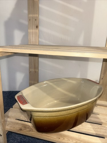 Large deep casserole dish - large,