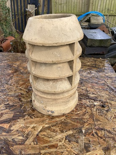 Reclaimed louvre chimney pot - reclaimed,