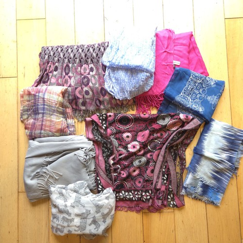 Job lot scarves pashmina long - job,